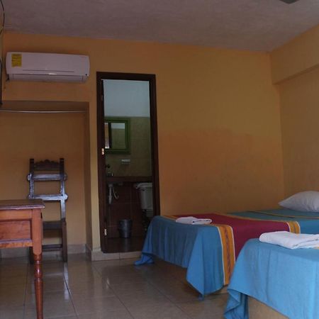 Hotel Progreso Прогресо Экстерьер фото